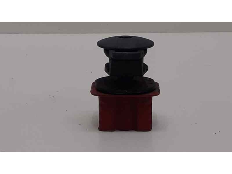 Recambio de radiador agua para mercedes-benz clase e (w211) berlina 2.6 cat referencia OEM IAM A2115040312 38067 