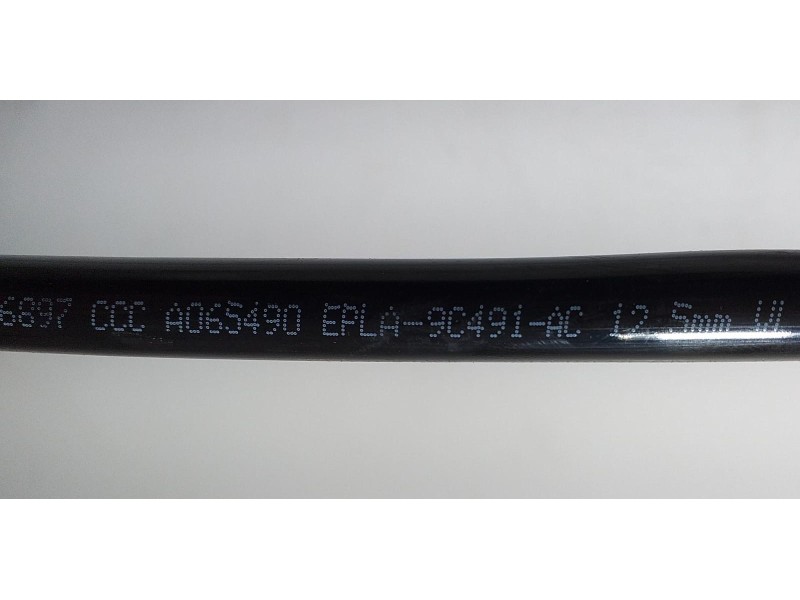 Recambio de tubo para land rover range rover sport autobiography hybrid referencia OEM IAM EPLA-9C491-AC 70831 R