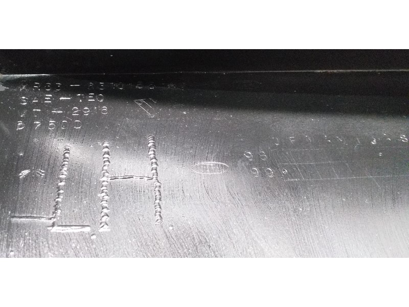 Recambio de estribo para ford mustang gt cabrio referencia OEM IAM XR336310155 62206 