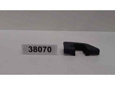 Recambio de molduras traseras para mercedes-benz clase e (w211) berlina 2.6 cat referencia OEM IAM A2117230624 38070 