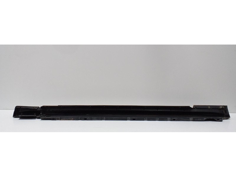 Recambio de estribo para ford mustang gt cabrio referencia OEM IAM XR336310154 62207 