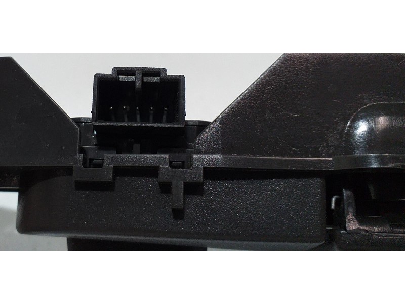 Recambio de mando elevalunas trasero derecho para jaguar s-type 2.7 v6 diesel classic referencia OEM IAM LNC6388AB 62227 