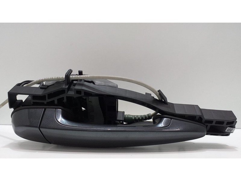 Recambio de maneta exterior trasera derecha para bmw serie 3 touring (f31) 318d referencia OEM IAM 51227332268 50724 