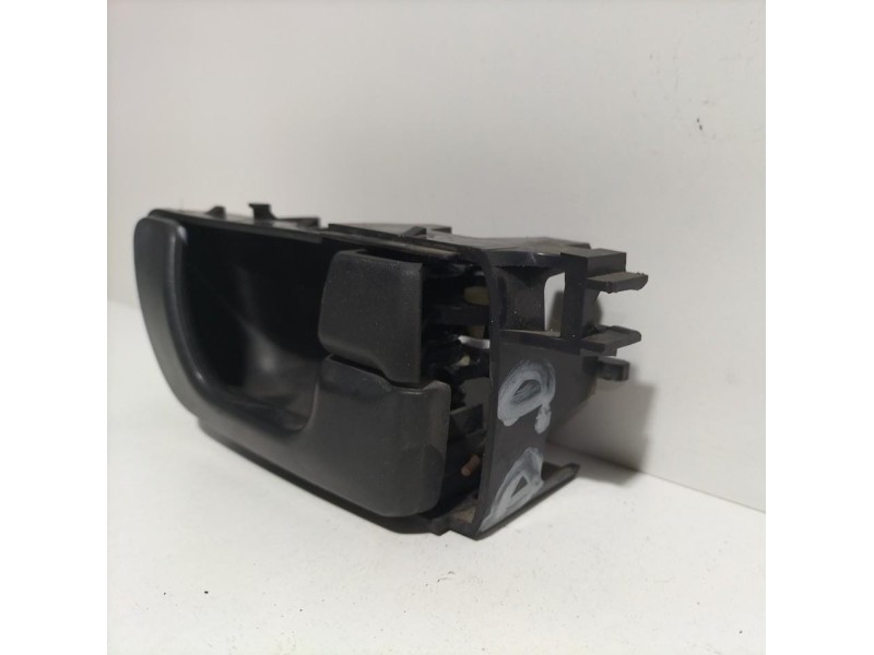 Recambio de maneta interior delantera derecha para mitsubishi montero (v60/v70) 3.2 di-d gls kaiteki (5-ptas.) referencia OEM IA