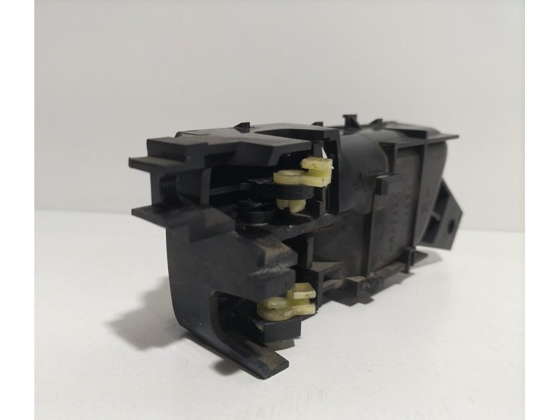 Recambio de maneta interior delantera derecha para mitsubishi montero (v60/v70) 3.2 di-d gls kaiteki (5-ptas.) referencia OEM IA