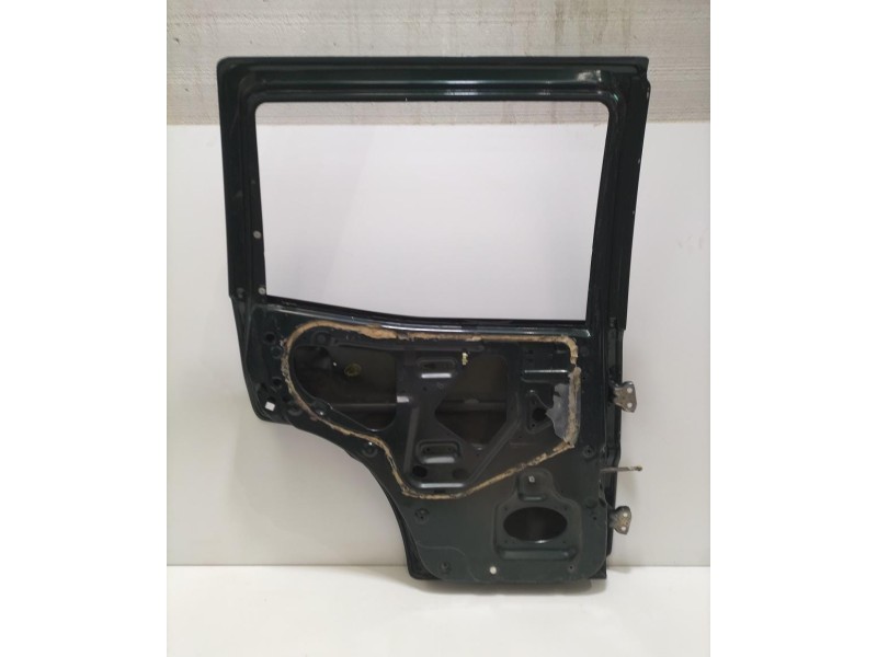 Recambio de puerta trasera izquierda para nissan terrano/terrano.ii (r20) comfort referencia OEM IAM 821017F631 79248 