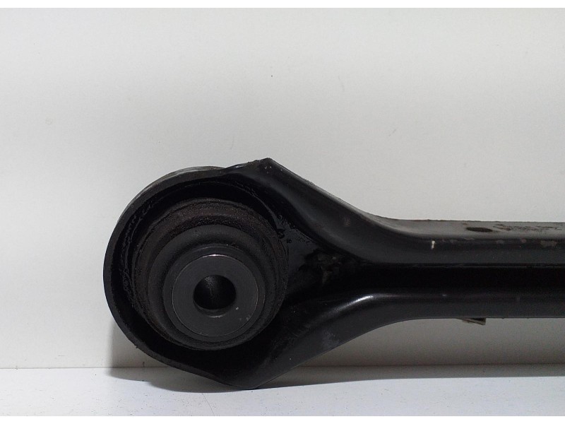 Recambio de brazo suspension inferior trasero izquierdo para bmw serie 1 berlina (e81/e87) 2.0 16v diesel cat referencia OEM IAM Recambio de brazo suspension inferior trasero izquierdo para bmw serie 1 berlina (e81/e87) 2.0 16v diesel cat referencia OEM IAM