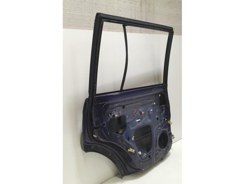 Recambio de puerta trasera izquierda para toyota land cruiser (j9) td vx (5-ptas.) (kzj95) referencia OEM IAM 6700460211 79249 