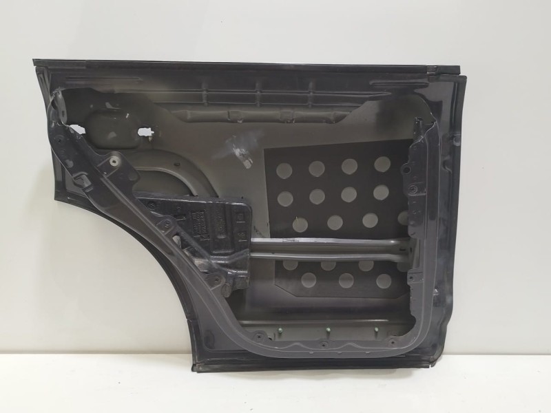 Recambio de puerta trasera izquierda para volkswagen touareg (7la) referencia OEM IAM 7L0833055M 79254  Recambio de puerta trasera izquierda para volkswagen touareg (7la) referencia OEM IAM 7L0833055M 79254