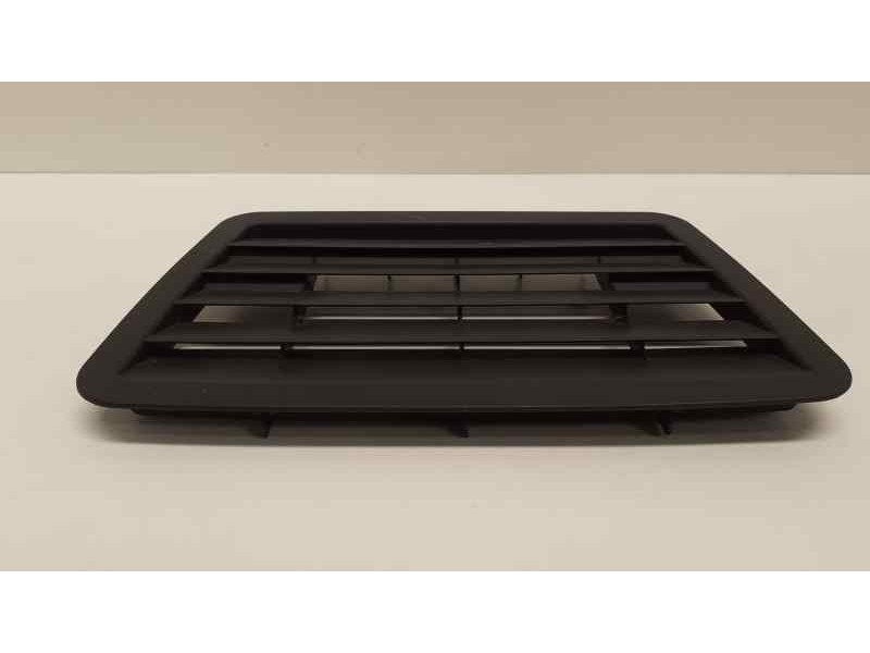 Recambio de molduras traseras para mercedes-benz clase e (w211) berlina 2.6 cat referencia OEM IAM A2118310236 38099 