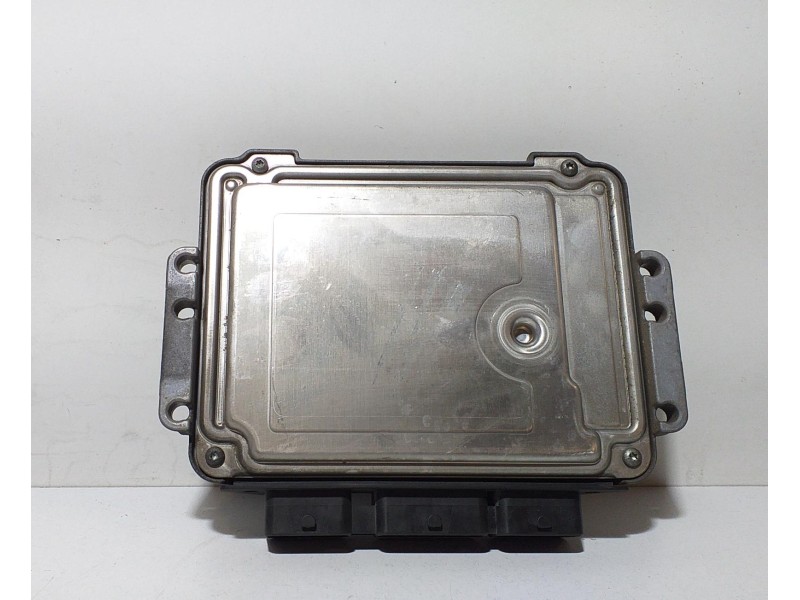 Recambio de centralita motor uce para renault megane ii berlina 3p confort expression referencia OEM IAM 8200310863 70852 R Recambio de centralita motor uce para renault megane ii berlina 3p confort expression referencia OEM IAM 8200310863 70852 R