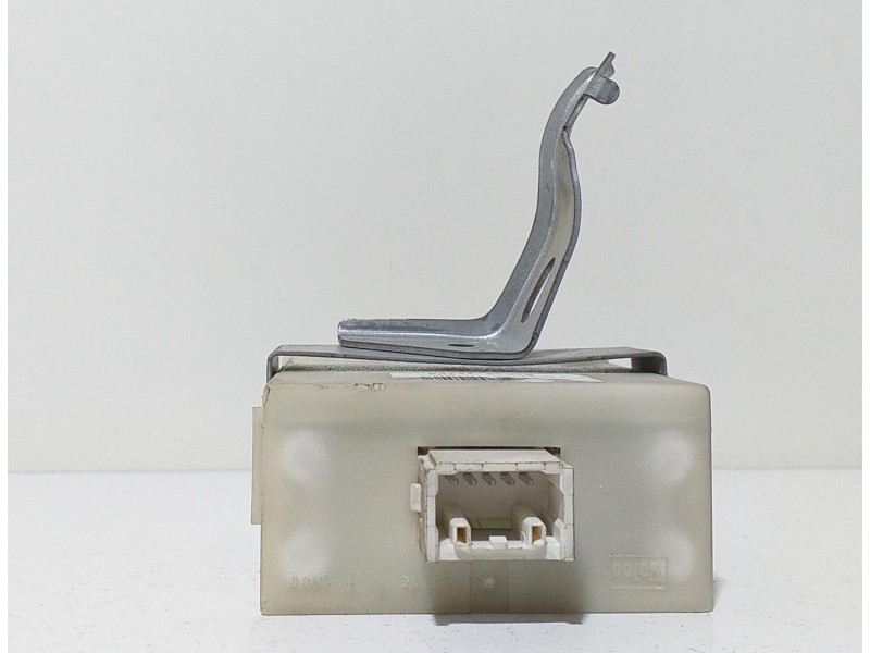 Recambio de centralita cierre para toyota avensis berlina (t25) 2.2 d-4d executive berlina (5-ptas.) referencia OEM IAM 89741050