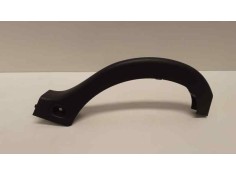 Recambio de molduras traseras para mercedes-benz clase e (w211) berlina 2.6 cat referencia OEM IAM A2118210189 38109  2
