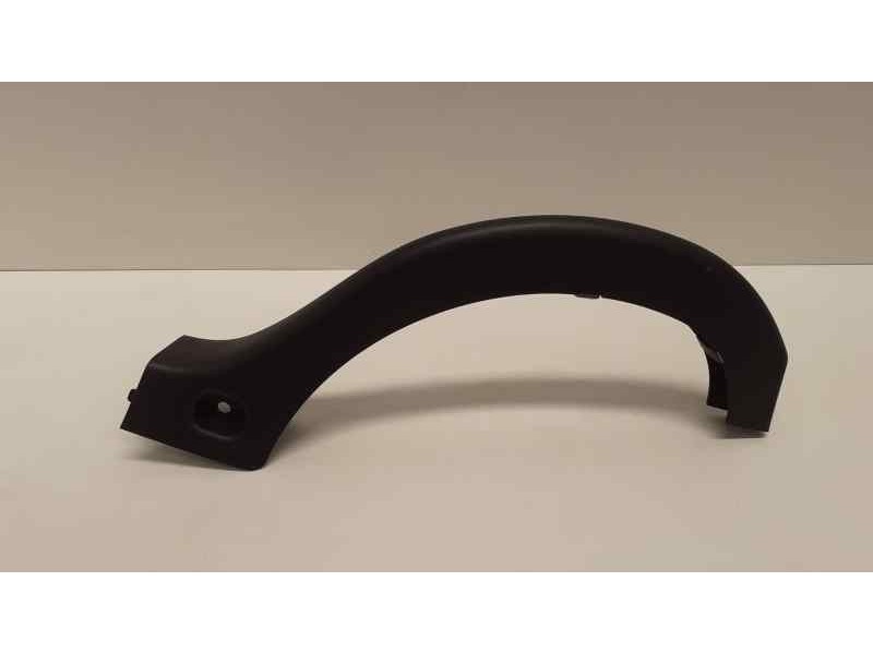 Recambio de molduras traseras para mercedes-benz clase e (w211) berlina 2.6 cat referencia OEM IAM A2118210189 38109 