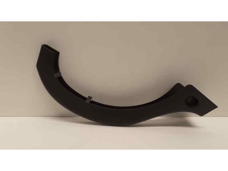 Recambio de molduras traseras para mercedes-benz clase e (w211) berlina 2.6 cat referencia OEM IAM A2118210189 38109 