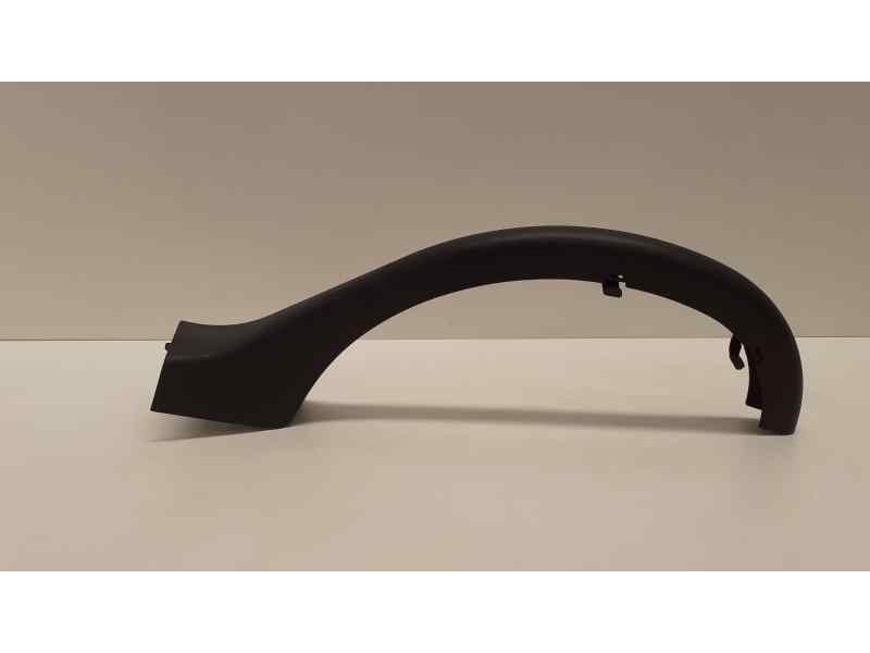 Recambio de molduras traseras para mercedes-benz clase e (w211) berlina 2.6 cat referencia OEM IAM A2118210289 38110 