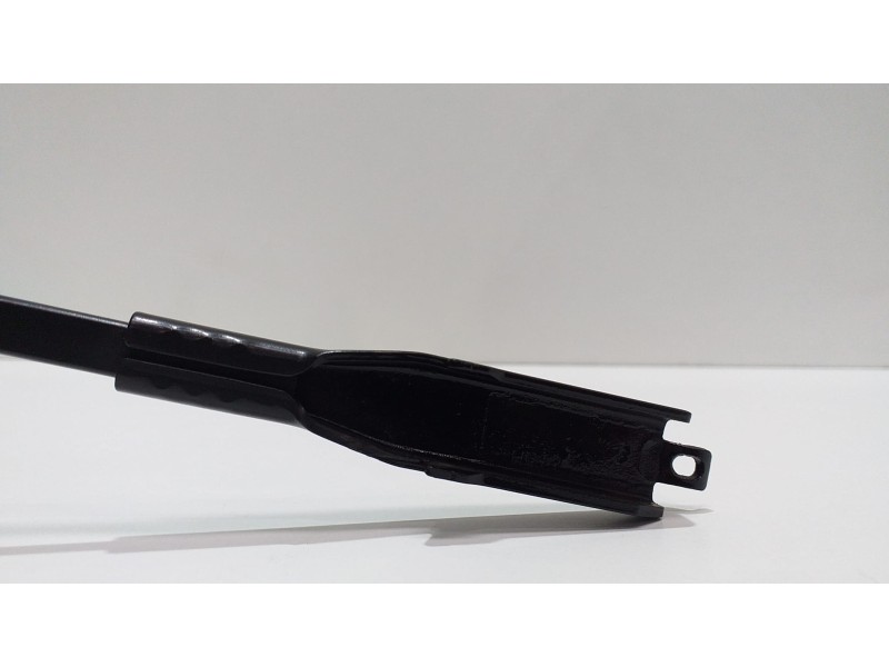 Recambio de brazo limpia delantero izquierdo para bmw serie 3 touring (f31) 318d referencia OEM IAM 61617260469 50785 