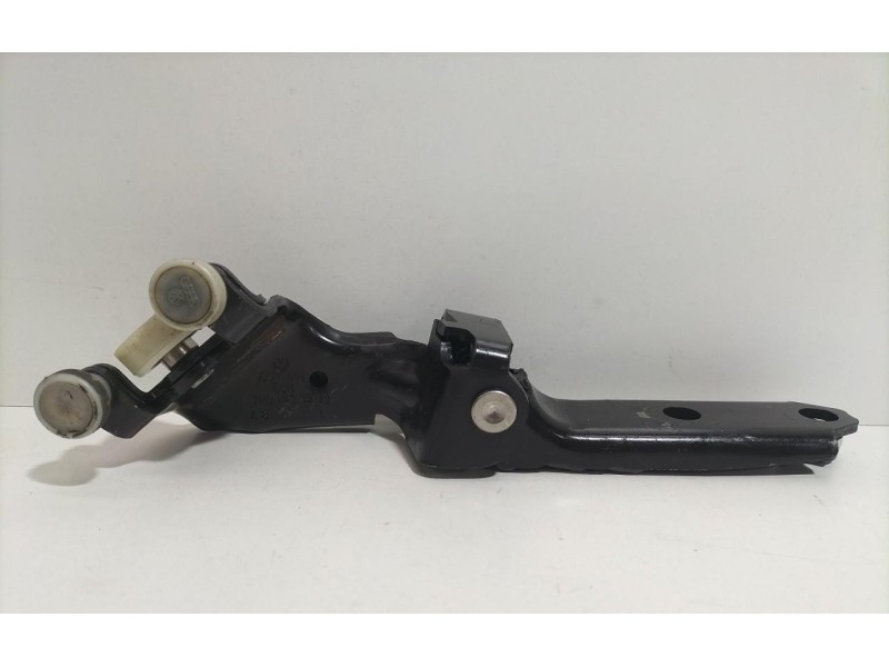 Recambio de soporte / guia puerta corredera para volkswagen t5 bus 2.5 tdi referencia OEM IAM 7H0843336D 79305 