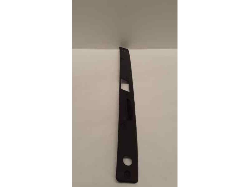 Recambio de guarnecido porton trasero para mercedes-benz clase e (w211) berlina 2.6 cat referencia OEM IAM A2117500193 38114 