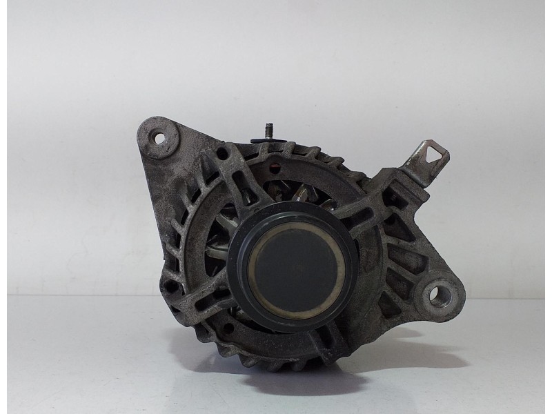 Recambio de alternador para toyota auris active referencia OEM IAM 270600T081 70893 R