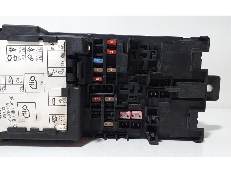 Recambio de caja reles / fusibles para land rover range rover sport autobiography hybrid referencia OEM IAM HPLA14A073BB 70912 R