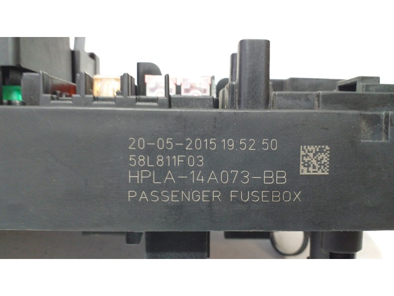 Recambio de caja reles / fusibles para land rover range rover sport autobiography hybrid referencia OEM IAM HPLA14A073BB 70912 R