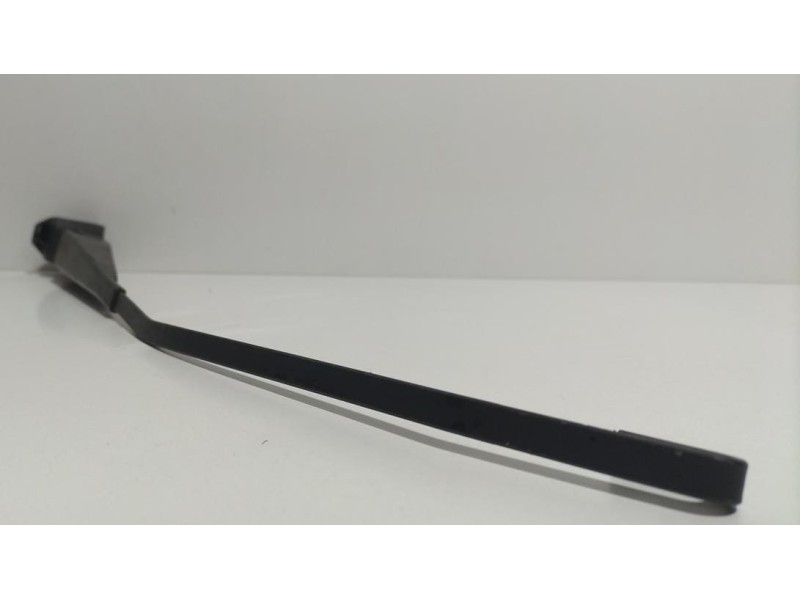 Recambio de brazo limpia trasero para mercedes-benz clase v (w638) referencia OEM IAM A6388202044 79316 