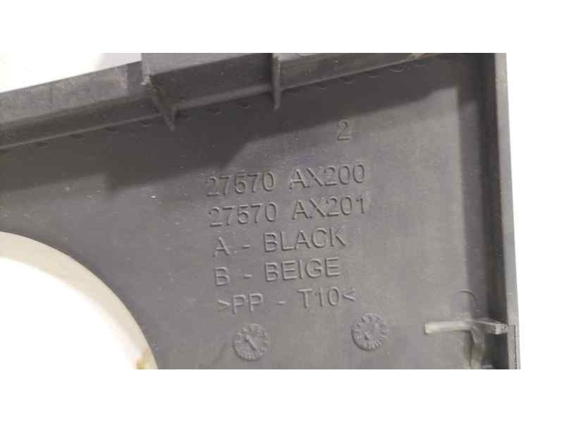 Recambio de molduras delanteras para nissan micra (k12e) acenta referencia OEM IAM 27570AX200 82852 