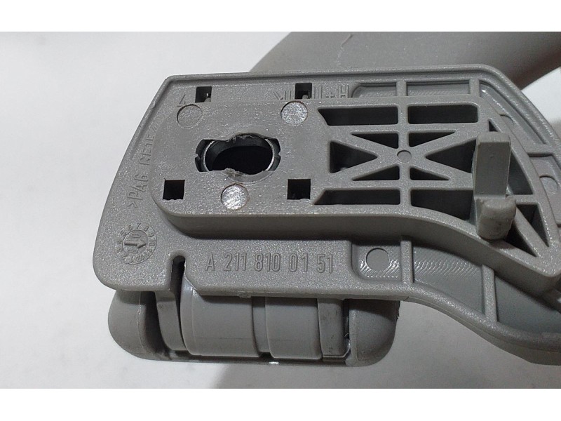 Recambio de maneta interior delantera izquierda para mercedes-benz clase cls (w219) 280 / 300 grand edition (219.354) referencia