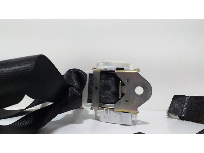 Recambio de cinturon seguridad trasero derecho para audi a3 sportback (8p) 1.6 ambiente referencia OEM IAM 8P0857805 62389 
