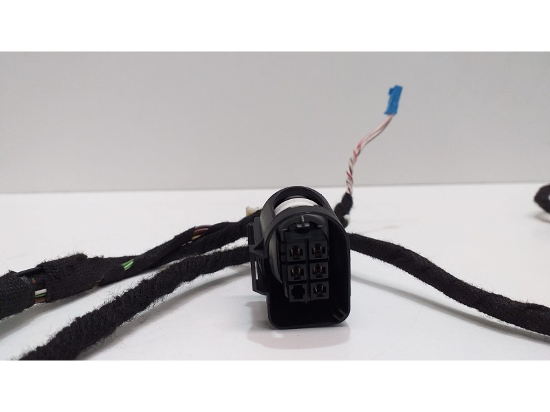 Recambio de puerta trasera izquierda para bmw serie 3 touring (f31) 318d referencia OEM IAM 9366759 50818 