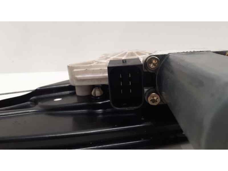 Recambio de elevalunas trasero derecho para mercedes-benz clase e (w211) berlina 2.6 cat referencia OEM IAM 2117300246 38159 