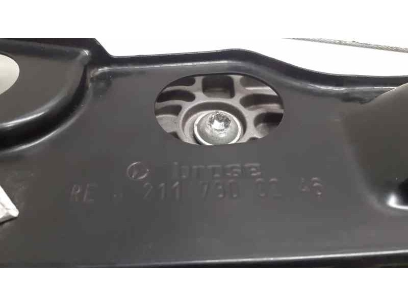Recambio de elevalunas trasero derecho para mercedes-benz clase e (w211) berlina 2.6 cat referencia OEM IAM 2117300246 38159 