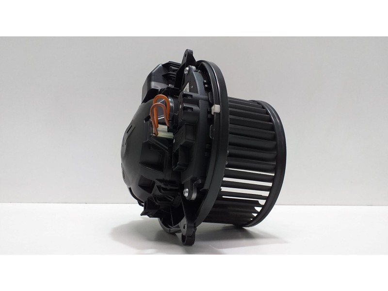 Recambio de motor calefaccion para bmw serie 3 touring (f31) 318d referencia OEM IAM T921557 50825 