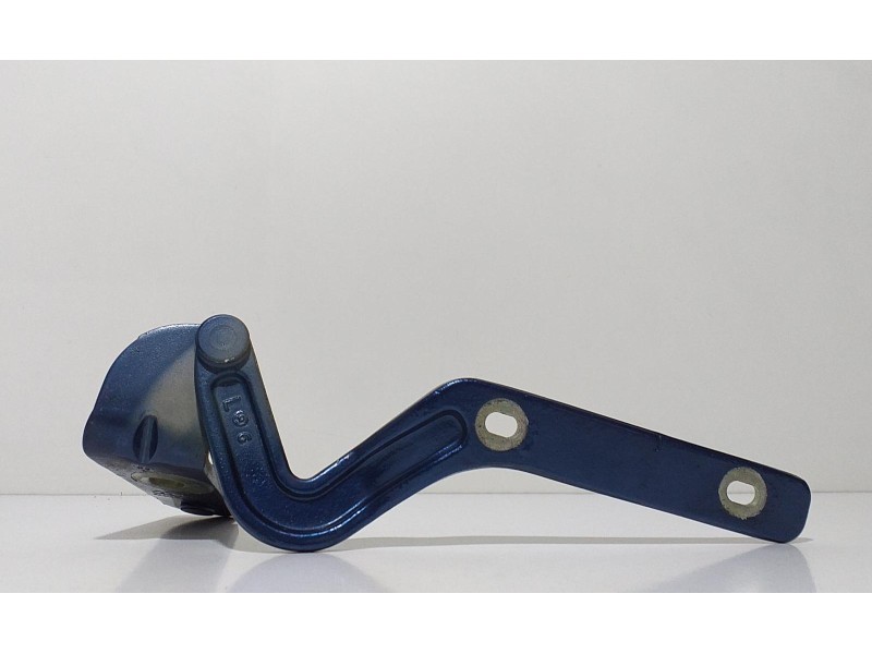 Recambio de porton trasero para audi tt (8n3/8n9) 3.2 quattro coupe referencia OEM IAM 8N8827299C 62413 