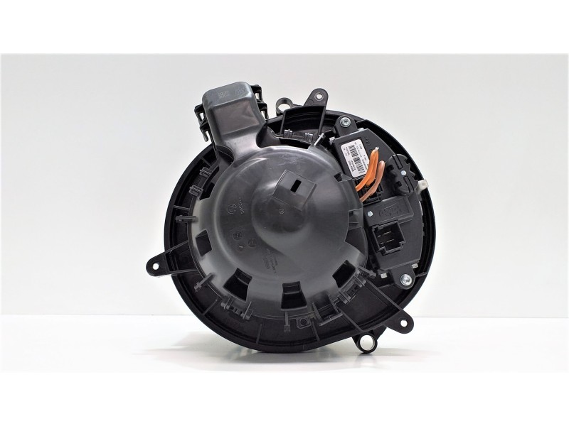 Recambio de motor calefaccion para bmw serie 3 touring (f31) 318d referencia OEM IAM T921557 50825 