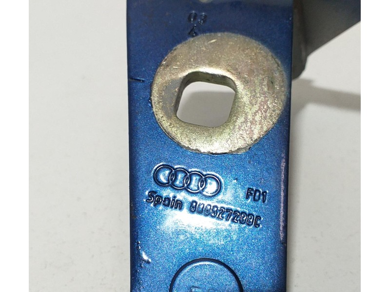 Recambio de porton trasero para audi tt (8n3/8n9) 3.2 quattro coupe referencia OEM IAM 8N8827299C 62413 