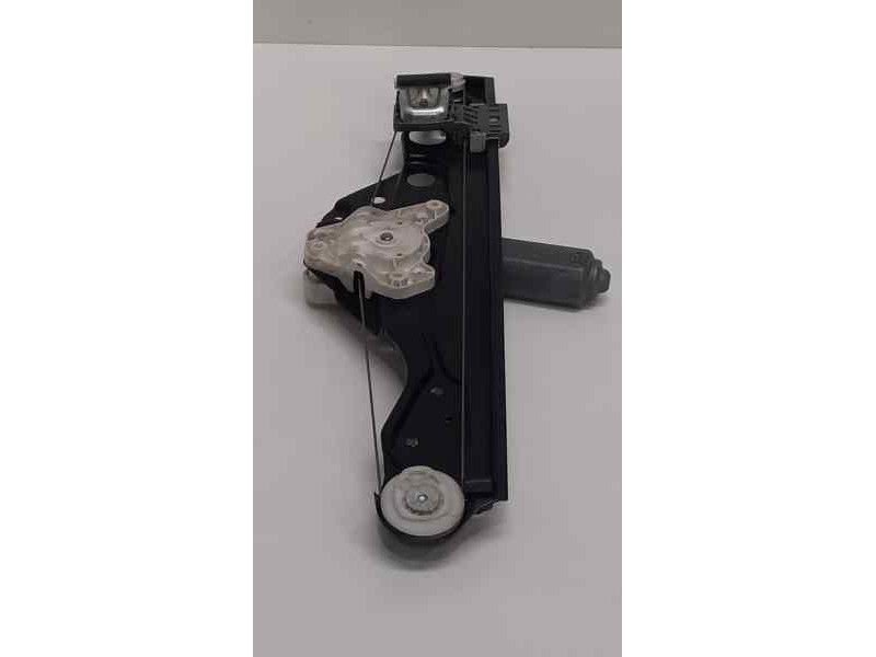 Recambio de elevalunas trasero izquierdo para mercedes-benz clase e (w211) berlina 2.6 cat referencia OEM IAM A2117300146 38160 