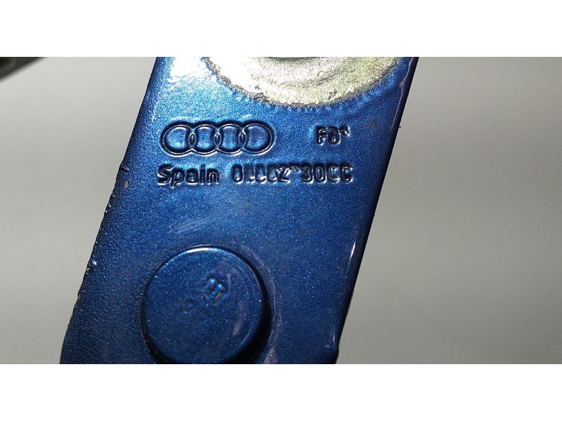 Recambio de porton trasero para audi tt (8n3/8n9) 3.2 quattro coupe referencia OEM IAM 8N8827300C 62414 