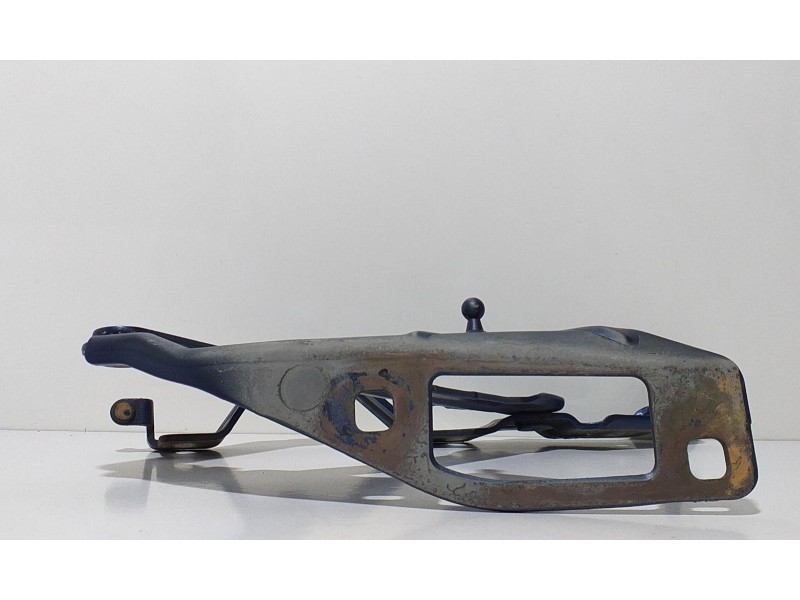 Recambio de capot para audi tt (8n3/8n9) 3.2 quattro coupe referencia OEM IAM 8N0823301 62424 