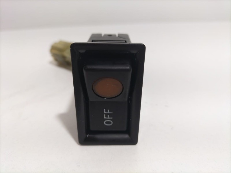 Recambio de interruptor para toyota land cruiser j7 techo rigido motor toyota referencia OEM IAM D2L 79330 