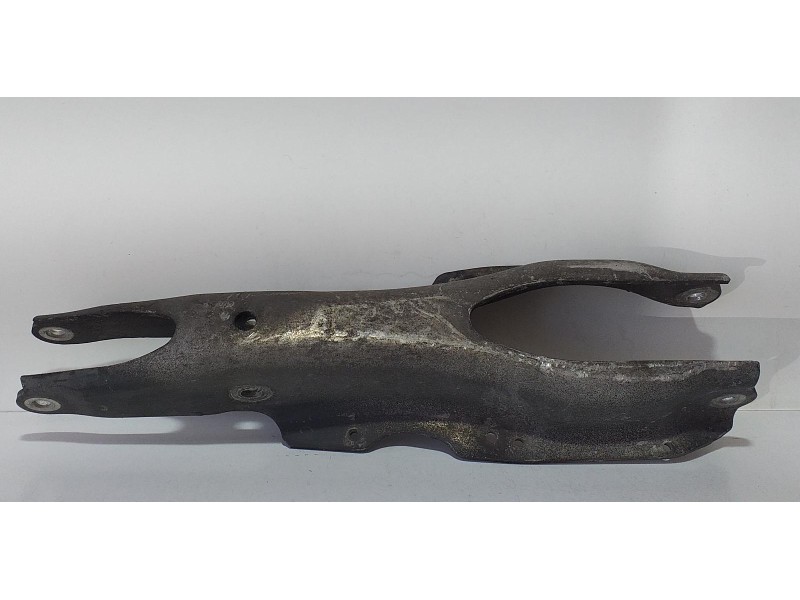 Recambio de brazo suspension inferior trasero derecho para mercedes-benz clase s (w220) berlina 500 (220.075) referencia OEM IAM