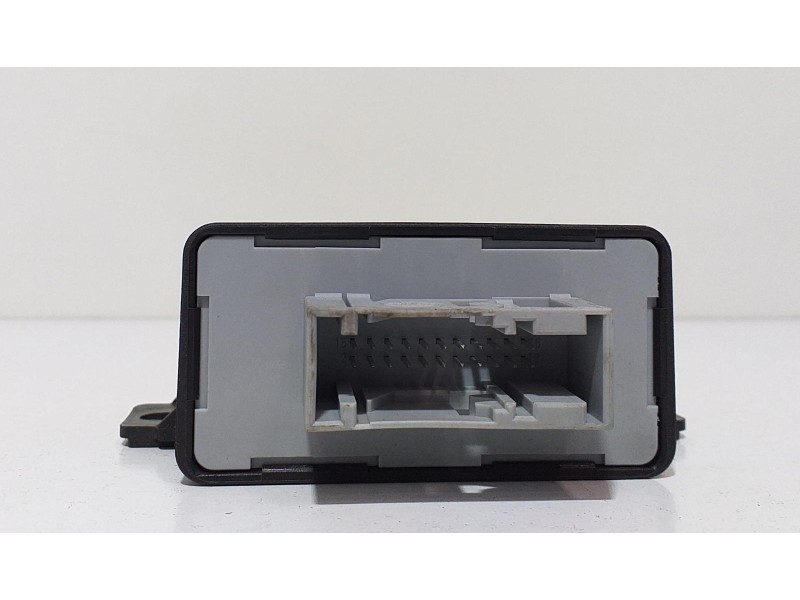 Recambio de centralita faros xenon para audi a3 (8p) 1.9 tdi ambiente referencia OEM IAM 8P0907357C 62439 