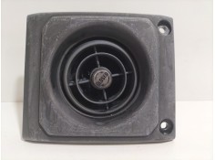 Recambio de rejilla aireadora para toyota land cruiser j7 techo rigido motor toyota referencia OEM IAM 55670-90A01 79335 