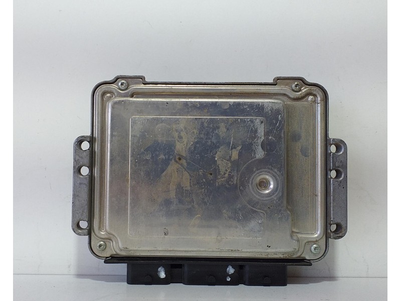 Recambio de centralita motor uce para citroën c2 audace referencia OEM IAM 9658556880 71079 R