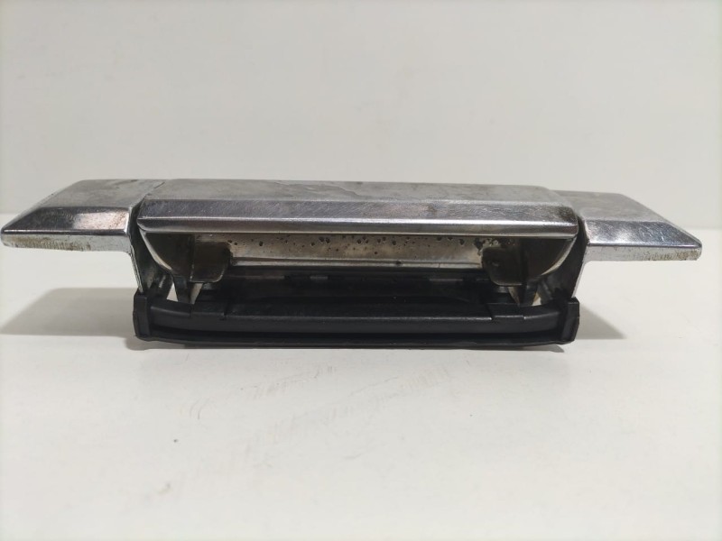 Recambio de maneta exterior porton para toyota land cruiser j7 techo rigido motor toyota referencia OEM IAM 6922032010 79340 