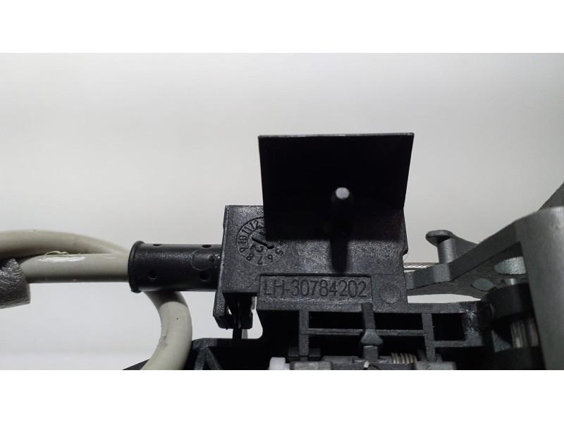 Recambio de maneta exterior trasera izquierda para volvo xc60 r-design 2wd referencia OEM IAM 39879658 62464 