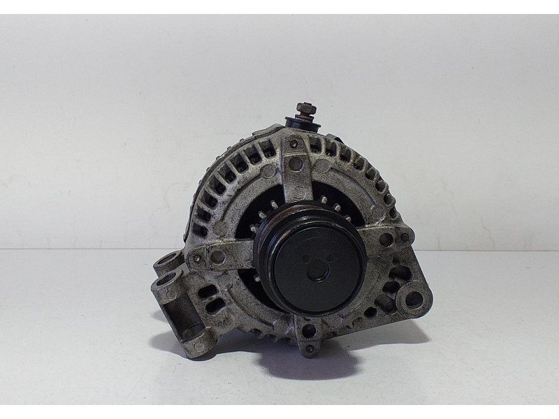 Recambio de alternador para jaguar xj 2.7 d xj6 executive referencia OEM IAM LRA03123 71104 R