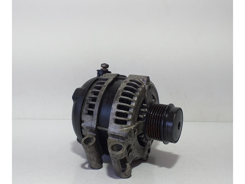 Recambio de alternador para jaguar xj 2.7 d xj6 executive referencia OEM IAM LRA03123 71104 R