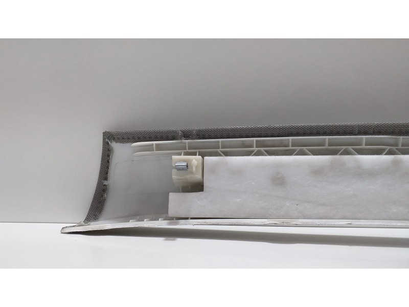 Recambio de molduras delanteras para bmw serie 3 touring (f31) 318d referencia OEM IAM 51437296016 50873 